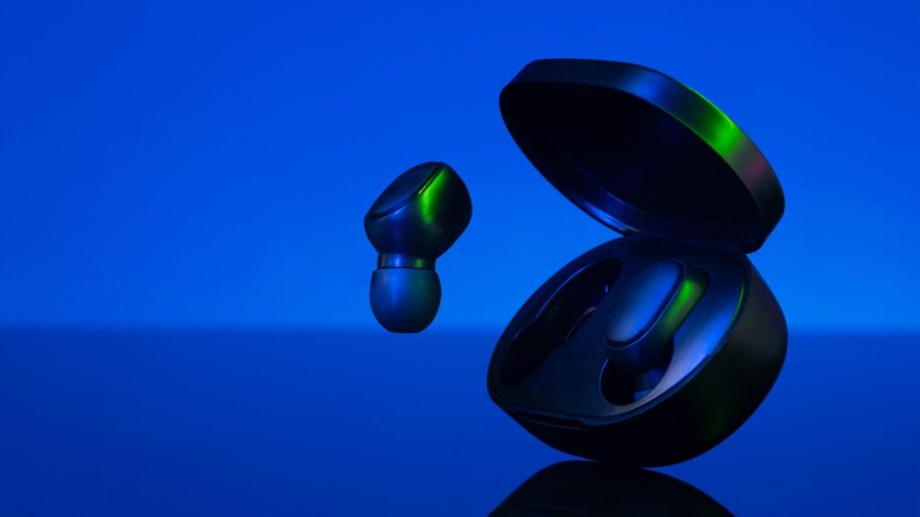 wireless earbuds